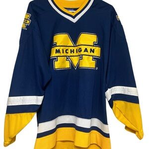 Vtg 90s University of Michigan College Starter Hockey Jersey Shirt Sweater L